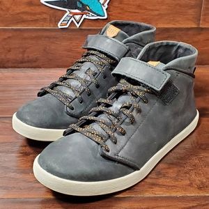 Teva Willow Chukka Women Size 6.5 Sneaker Black